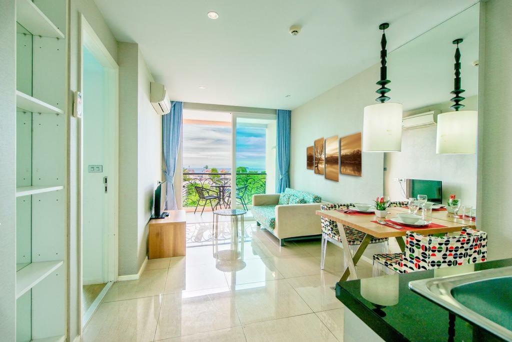 Atlantis Condo Resort Jomtien Exterior foto